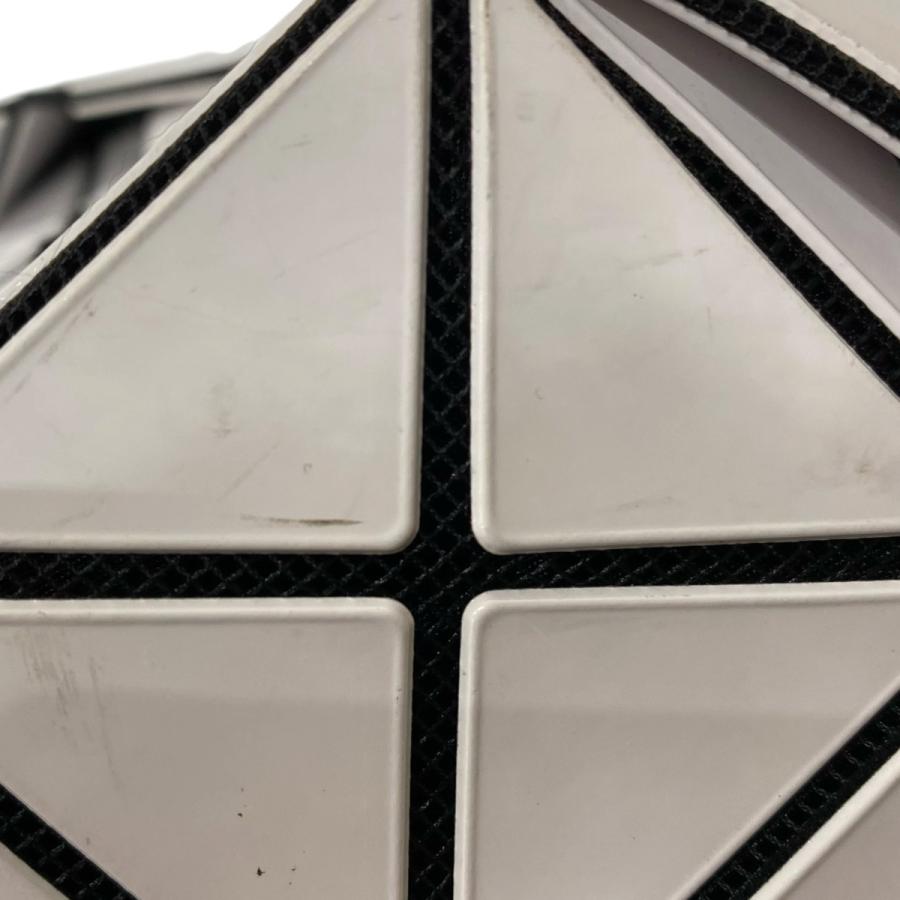 BAO ISSEY MIYAKE バオバオイッセイミヤケ ショルダーバッグ ホワイト