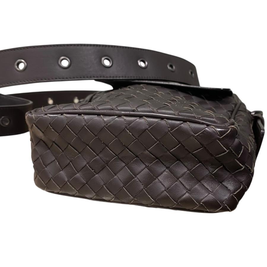 BOTTEGA VENETA（ボッテガ・ヴェネタ） □ イントレチャートショルダー