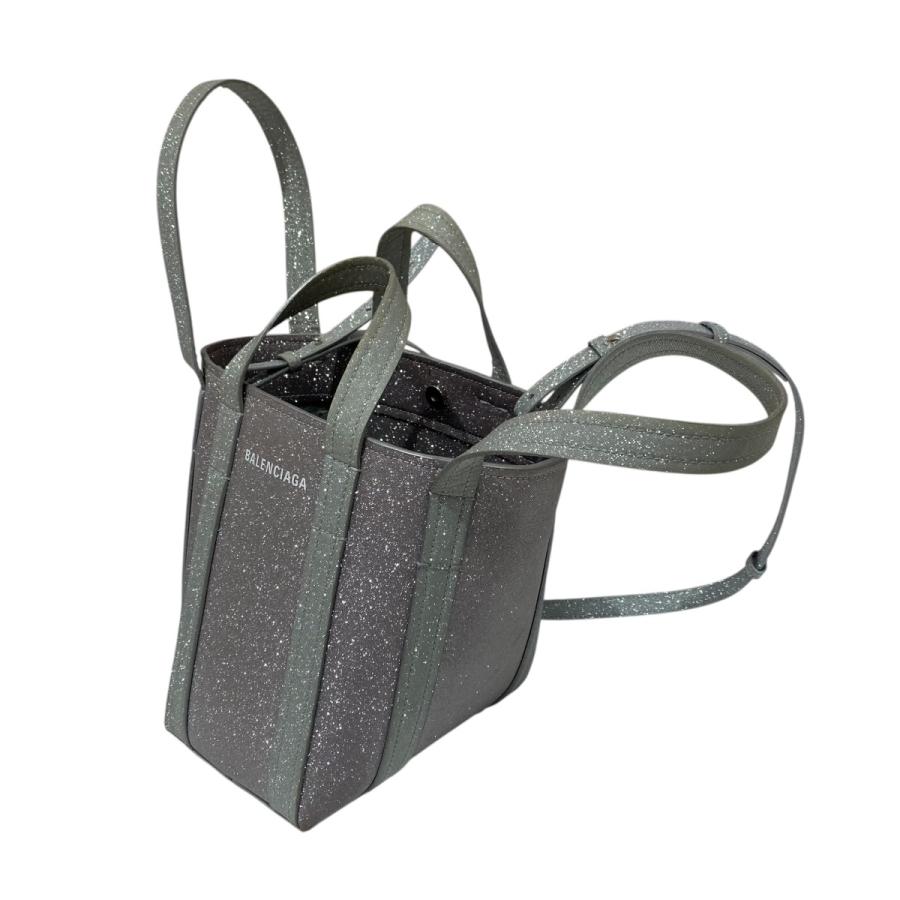 BALENCIAGA グリッターシルバークラッチバッグ A4対応 BALENCIAGA（バレンシアガ） BALENCIAGA 2Wayバッグ グリッター