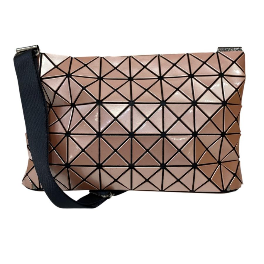 BAOBAO ミニショルダーバッグ ピンク/ゴールド　タグ付き BAO ISSEY MIYAKE バオバオイッセイミヤケ ショルダーバッグ ピンク