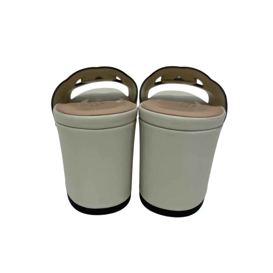 【新品未使用】GUCCI インターロッキングGウィメンズサンダル38 GUCCI（グッチ） インターロッキングGサンダル ホワイト サイズ：38