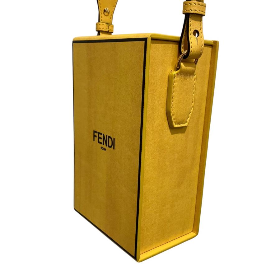 FENDI（フェンディ） 【値下げ】FENDI 「ボックス ショルダーバッグ 