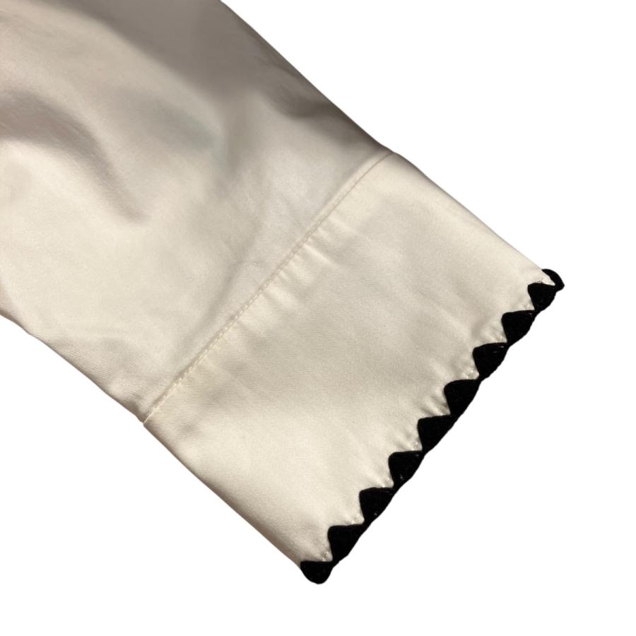 yori shirocon ハマグリ刺繍ブラウス　38 ノーカラー 中古・古着通販】YORI (ヨリ) ハマグリ刺繍ブラウス ホワイト サイズ:M