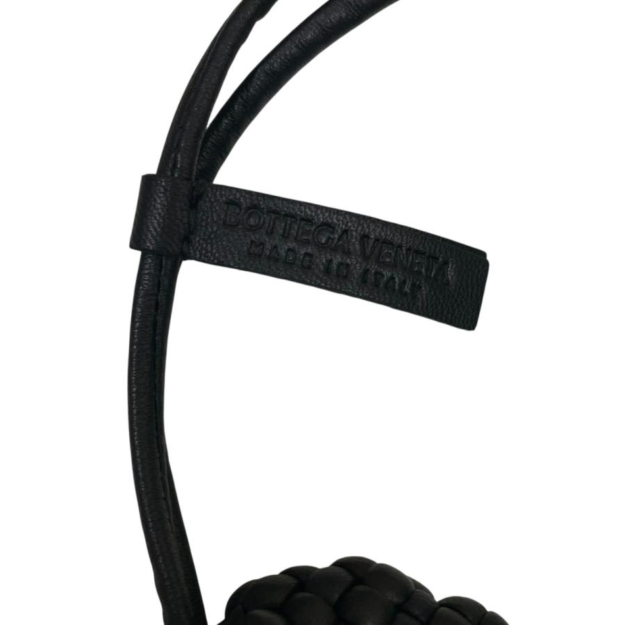 BOTTEGA VENETA（ボッテガ・ヴェネタ） ドッグチャーム ナッパレザー