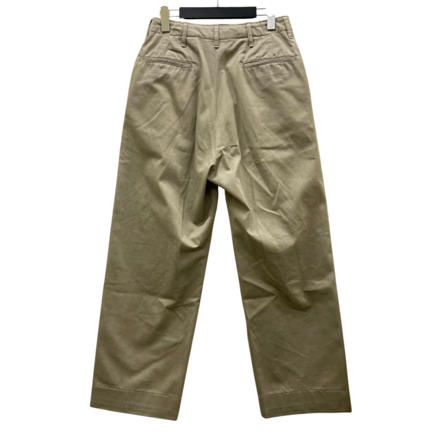 COMOLI（コモリ） 【値下げ】COMOLI KHAKI チノパンツ ストレート