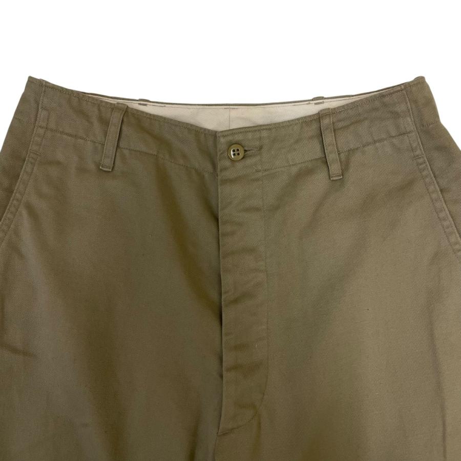 COMOLI（コモリ） 【値下げ】COMOLI KHAKI チノパンツ ストレート
