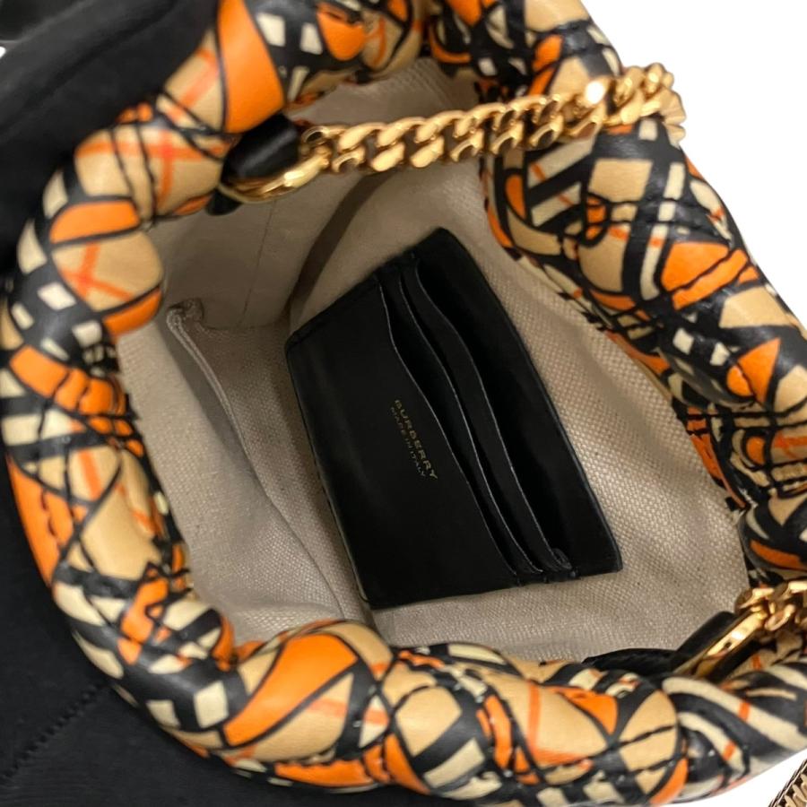 BURBERRY（バーバリー） キルティングバケットバッグ ベージュ