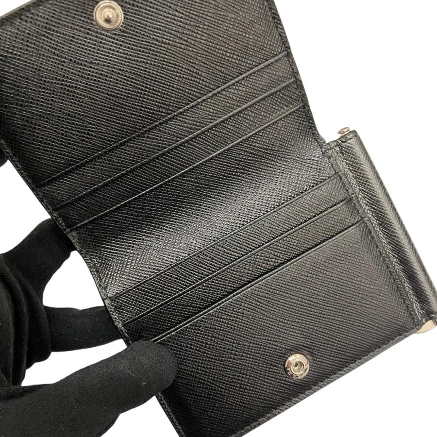 PRADA プラダ　サフィアーノ　マネークリップ付き　カードケース　新品 PRADA（プラダ） マネークリップ付きサフィアーノカードケース グレー
