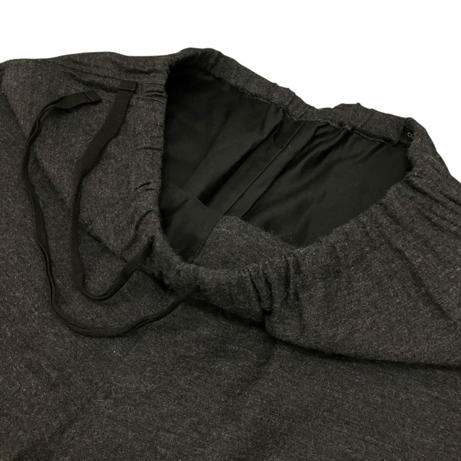 コモリ COMOLI カシミヤシルクセットアップ A03-01005 チャコール サイズ：3の画像