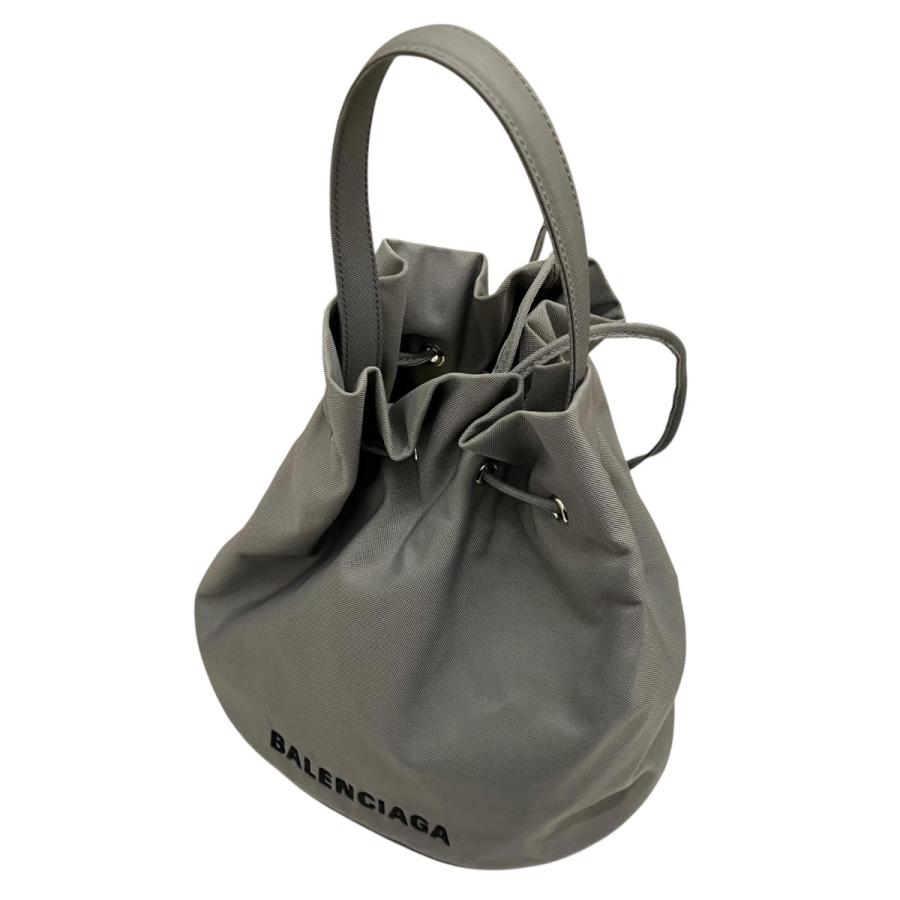 BALENCIAGA（バレンシアガ） ホイールドローストリング巾着バッグ