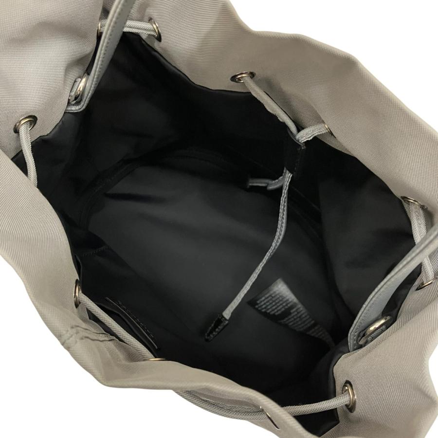 BALENCIAGA（バレンシアガ） ホイールドローストリング巾着バッグ