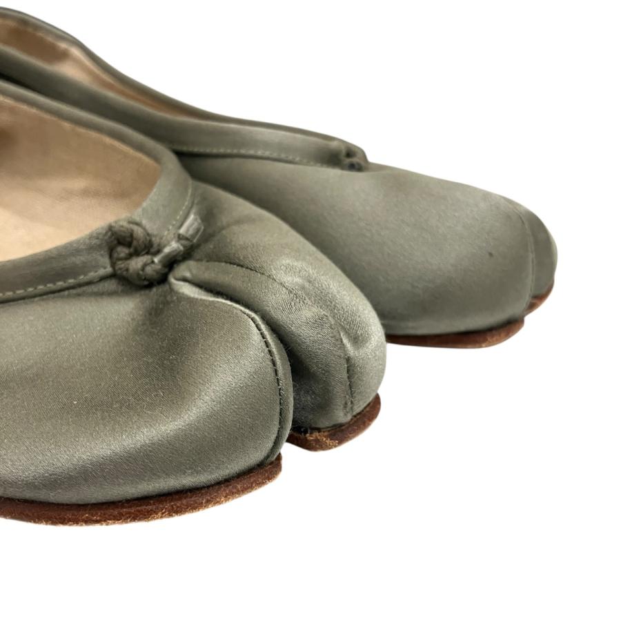 Maison Margiela（メゾンマルジェラ） 足袋バレエパンプス カーキ