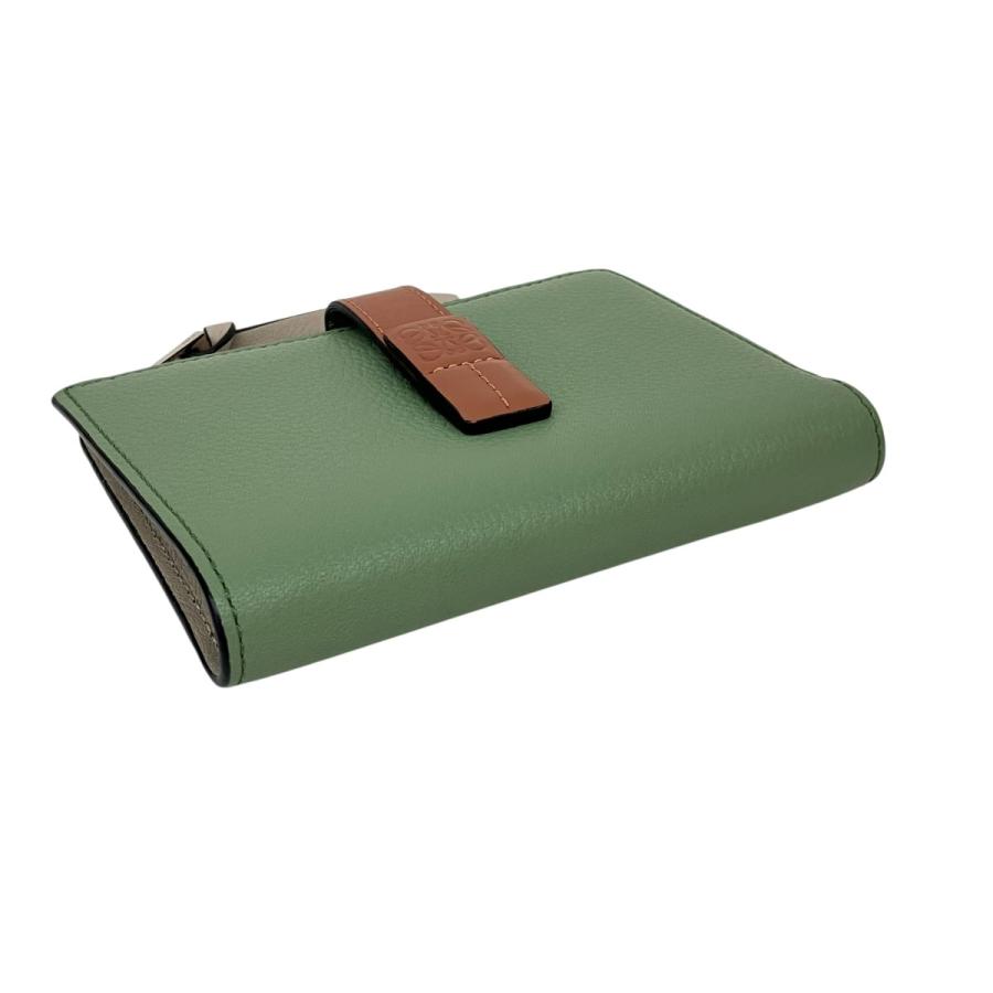 LOEWE 二つ折り財布 ホワイト/グリーン/ベージュ LOEWE（ロエベ） LOEWE 2つ折り財布 C660Z41X01 グリーン×ベージュ