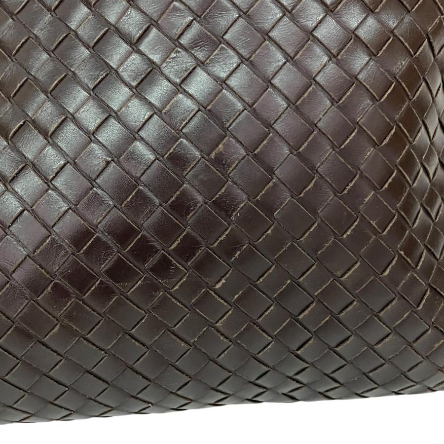 BOTTEGA VENETA（ボッテガ・ヴェネタ） イントレチャート ショルダー
