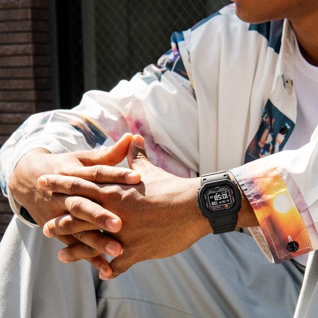 G-SHOCK お出かけフェア CASIO G-SHOCK「G-SQUAD」5600SERIES DW-H5600