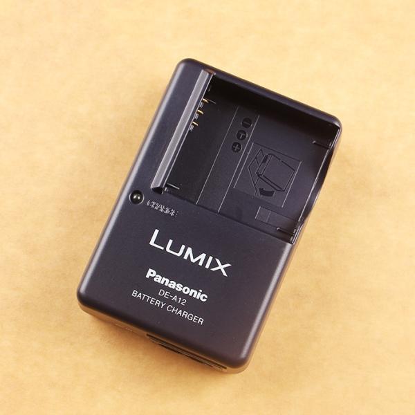 Panasonic LUMIX DMC-ZX1 ライカ バッテリー 充電器付き DC57 DMC-ZX1 DMC-ZX3 DMC-TZ7 DMC-TZ10 等対応USB充電器