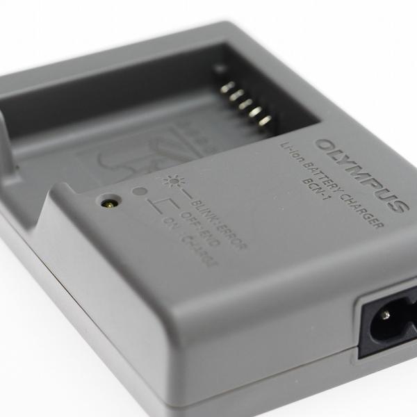 オリンパス　OLYMPUS E-5　ボディ（充電器、ストラップ付き） 61ipYWMaczL._AC_UF350,