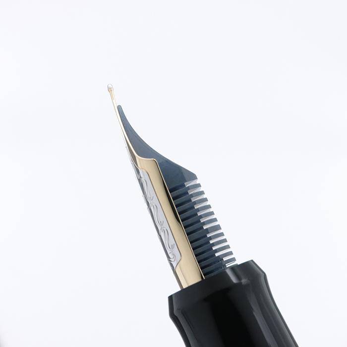 万年筆 PILOT パイロット 万年筆 カスタム URUSHI 朱 |  | 05