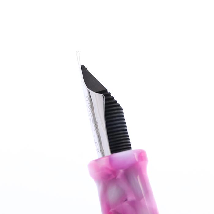 アウロラ（AURORA） 万年筆 カレイドスコーピオ・ルーチェローザ F