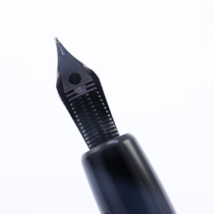 デルタ 万年筆 リミテッドエディション アメリゴ・ヴェスプッチ 1K ブラックM デルタ 万年筆 リミテッドエディション アメリゴ・ヴェスプッチ