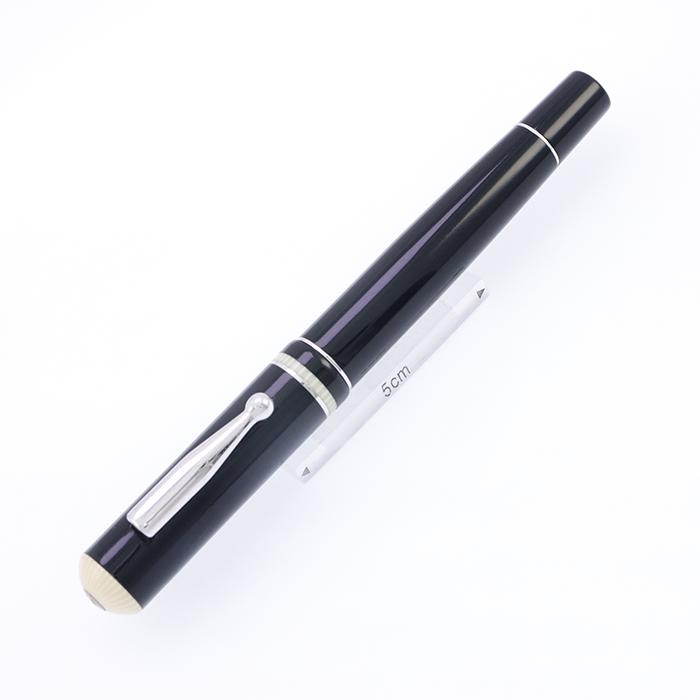 DELTA デルタ 万年筆 ヴィア ベネット レッド M DELTA デルタ 万年筆