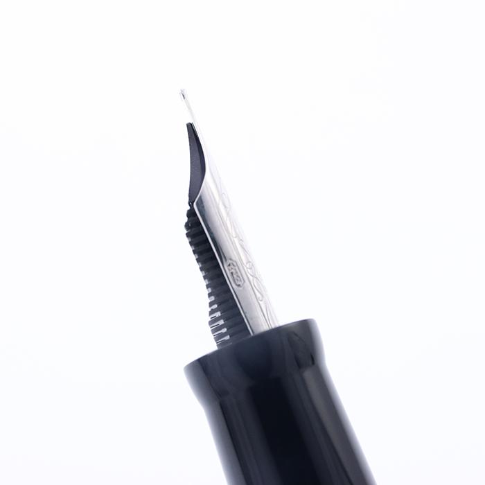 デルタ 万年筆 オールドナポリ ブラック F 中古-良品 SAS対象