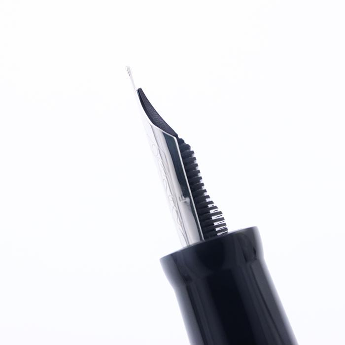 デルタ 万年筆 オールドナポリ ブラック F 中古-良品 SAS対象