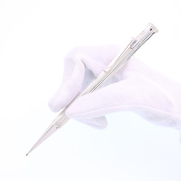 ファーバーカステル メカニカルペンシル グラフ フォン クラシック