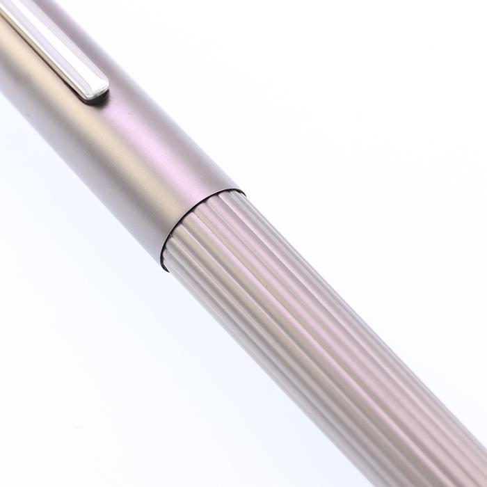 LAMY（ラミー） 万年筆 インポリウム チタン by マリオ・ベリーニ F