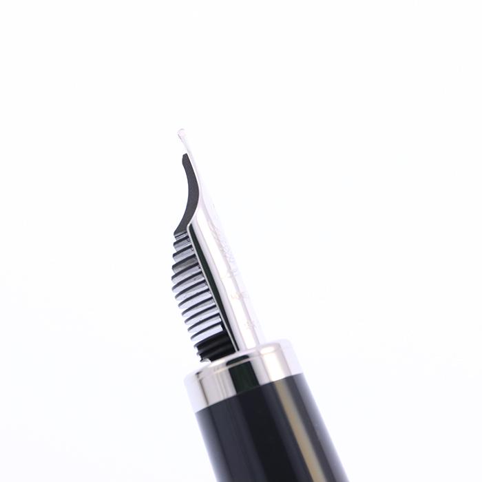 希少　モンブラン　作家シリーズ　2015　ボールペン　レフ・トルストイ 希少 モンブラン 作家シリーズ 2015 ボールペン レフ