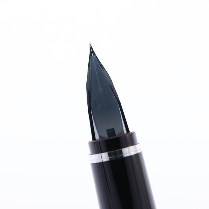 PILOT（パイロット） 万年筆 エラボー ブラック 軟細字 樹脂軸 中古-良上品 SAS対象 : KINGDOM NOTE Yahoo!店 ...
