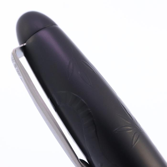 プラチナ万年筆　漆黒　闇鋭竹虎王図 Amazon | プラチナ万年筆 漆黒 闇鋭竹虎王図 | 万年筆 | 文房具