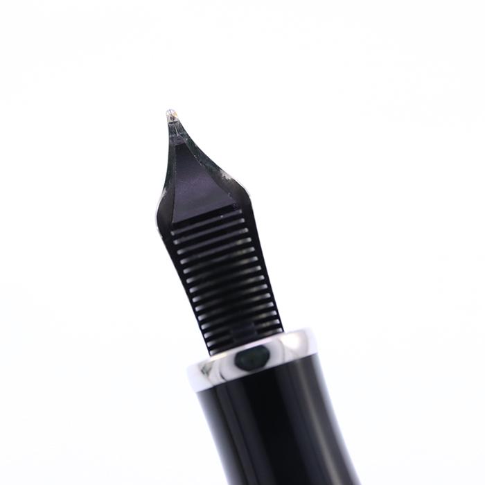 MONTBLANC（モンブラン） 万年筆 作家シリーズ2003 ジュール・ヴェルヌ