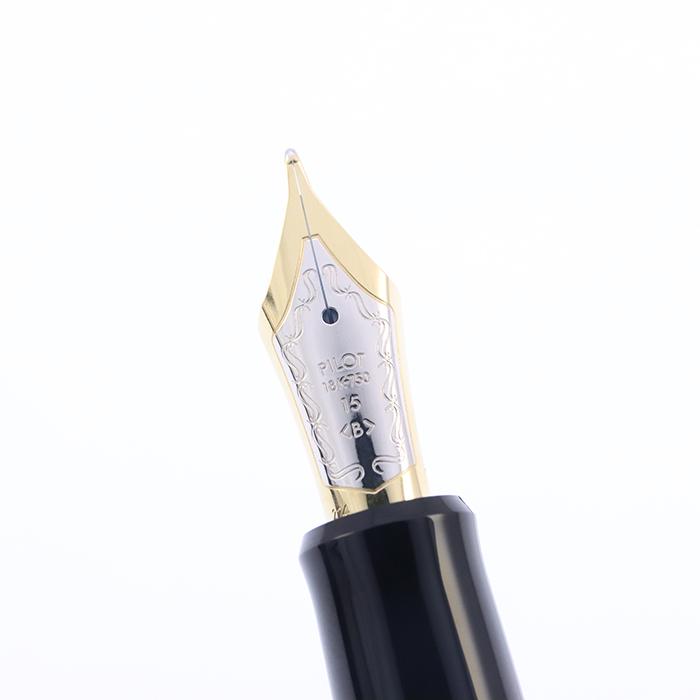 PILOT（パイロット） 万年筆 カスタム845 漆黒 太字 中古-美品 SAS対象
