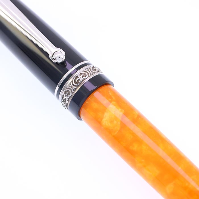 デルタ 万年筆 ドルチェビータ スリム F 中古-良品 SAS対象 : KINGDOM