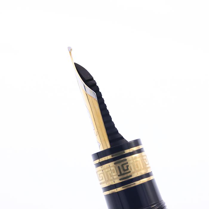 万年筆 オマス アメリゴ・ヴェスプッチ ブライヤー 18K/M 中古-並品