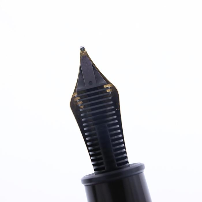 MONTBLANC モンブラン 万年筆 作家シリーズ1992年 ヘミングウェイ 183449329_o1.jpg?