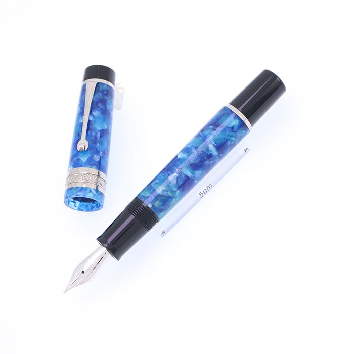 レオナルド　高級万年筆　日本限定モデル -ノスタルジア-ポルトフィーノターコイズ レオナルド高級万年筆日本限定モデル -ノスタルジア-ポルトフィーノ