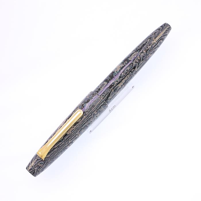 セーラー万年筆 万年筆 セーラー 長刀研ぎエボナイト 雪景 中字 中古