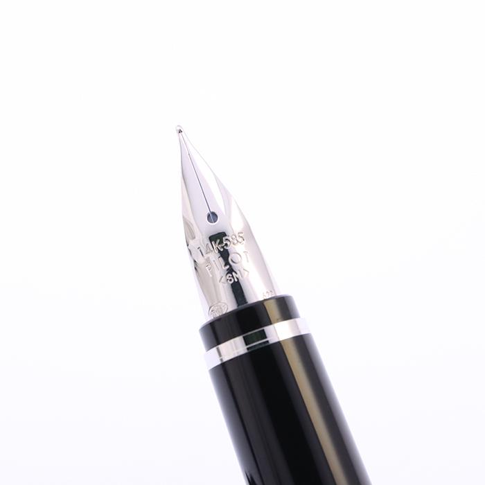 PILOT（パイロット） 万年筆 エラボー ライトブルー 軟中字 金属軸