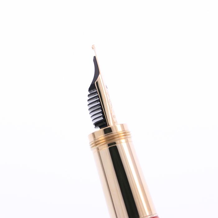 MONTBLANC（モンブラン） 万年筆 ヘリテイジ ルージュ・エ・ノワール