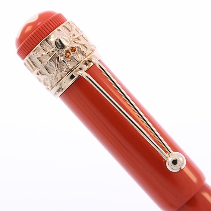 MONTBLANC（モンブラン） 万年筆 ヘリテイジ ルージュ・エ・ノワール