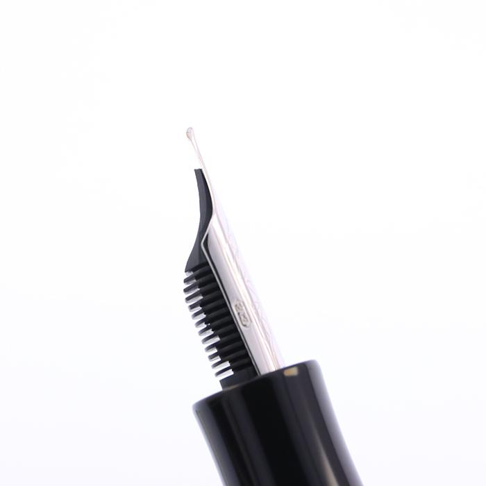 デルタ 万年筆 ロミオ&ジュリエット フォーエバー ブラック 1K 14K/M