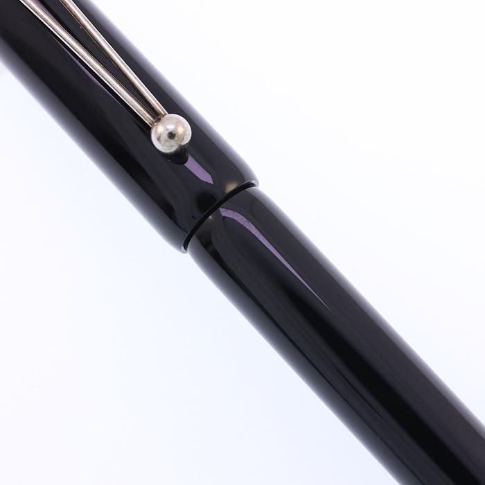 MONTBLANC（モンブラン） 万年筆 ヘリテイジ ルージュ・エ・ノワール
