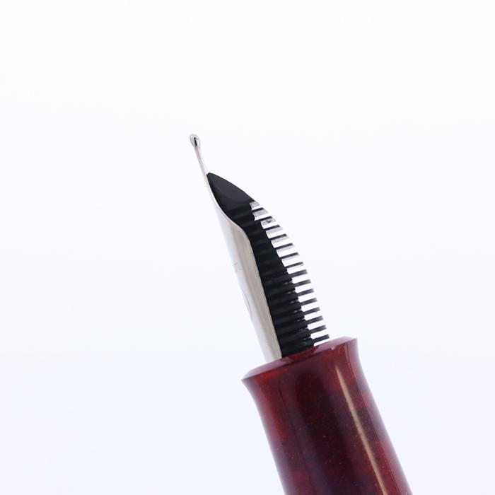 Pelikan（ペリカン） 万年筆 スペシャルエディション クラシック M205