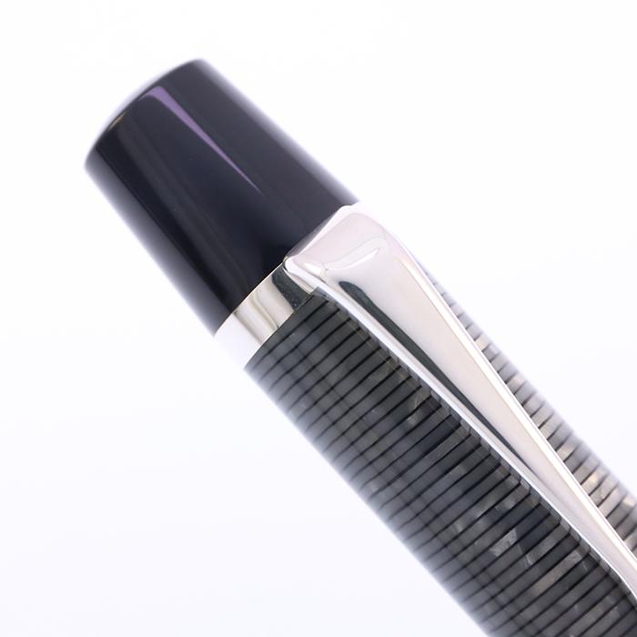 Montegrappa（モンテグラッパ） 万年筆 リミテッドエディション