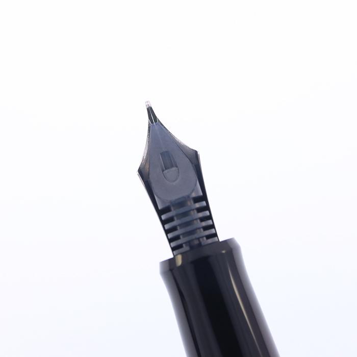 PILOT（パイロット） 万年筆 カスタム ヘリテイジ91 ブラック 中字