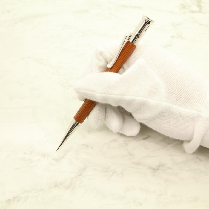 メカニカルペンシル グラフフォンファーバーカステル クラシック