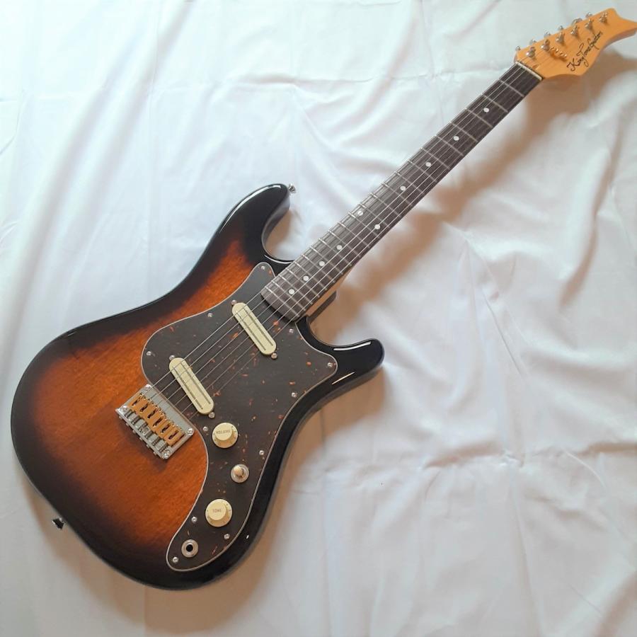 （新品,未開封） ショートスケールエレキギター　ストラトキャスター×ムスタングタイプ　キングトーンギターSTS1B2TS 【EI1347913647】(47916円)