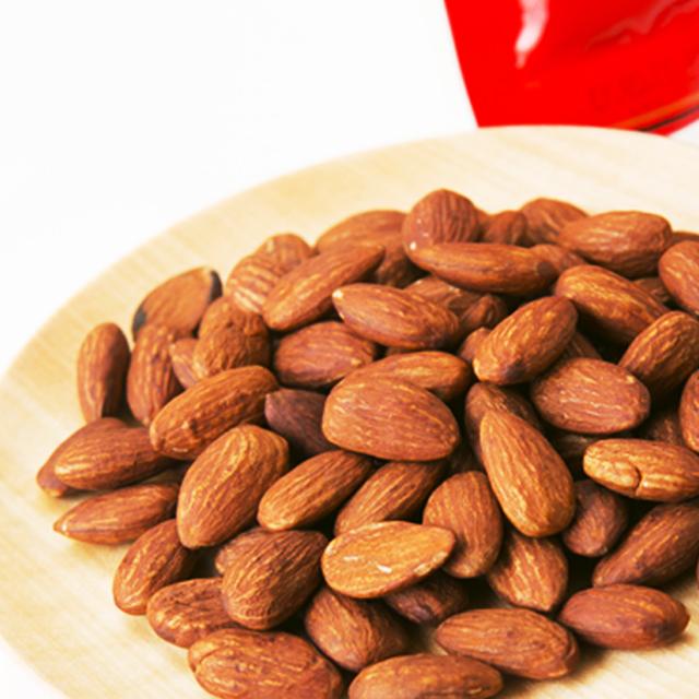 豆一番　無塩　ノンオイルアーモンド　135g×20袋　　送料無料　おつまみ 油不使用 ビタミンE 食物繊維 チャック付袋※北海道・東北エリアは別途運賃が1000円発生します。 豆一番 無塩 ノンオイルアーモンド 135g×30袋 送料無料 おつまみ 油不